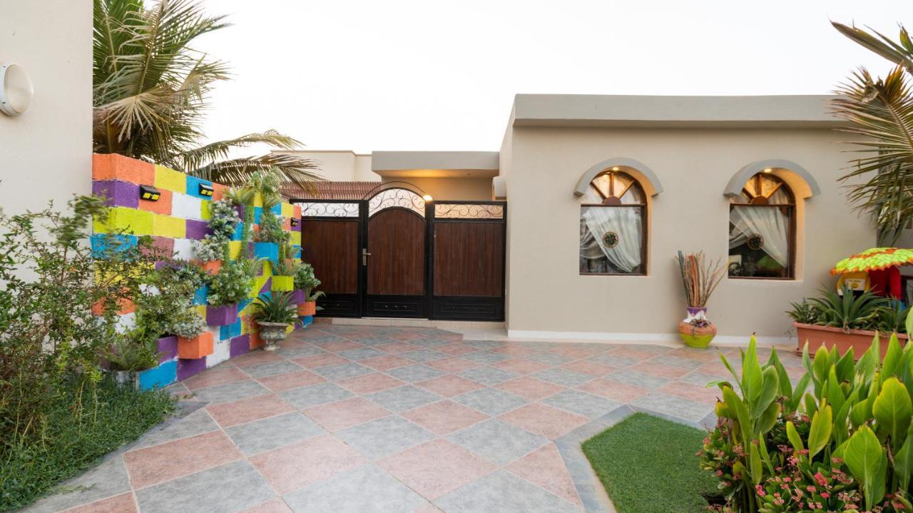 B-Lbait Yanbu Villa Garden ภายนอก รูปภาพ